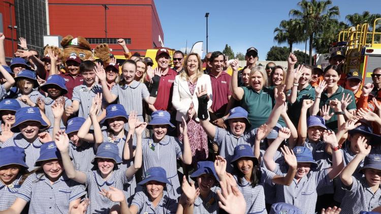 Premier Palaszczuk joins JT at GRQ 2023 launch